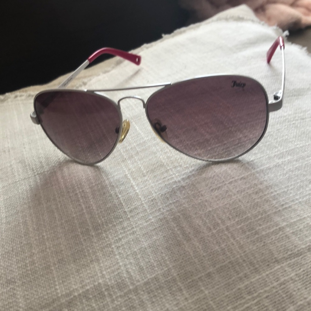 Juicy Couture aviator sunglasses